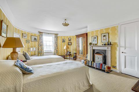 5 bedroom terraced house for sale, Sheen Road, Richmond, Surrey, TW9