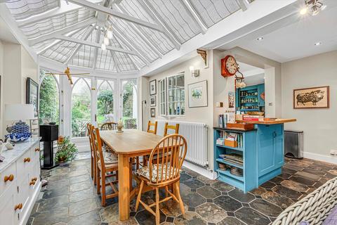 5 bedroom terraced house for sale, Sheen Road, Richmond, Surrey, TW9