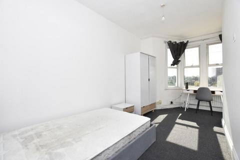 1 bedroom house to rent, Oldfield Place, Bristol BS8