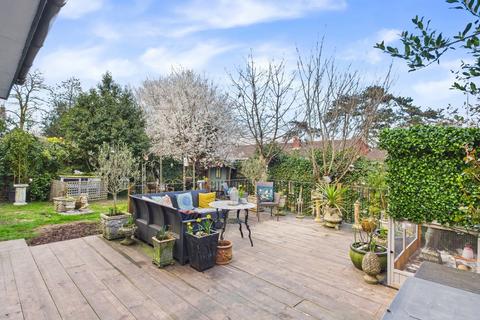 3 bedroom detached house for sale, Henwick Road, Worcester, Worcestershire, WR2