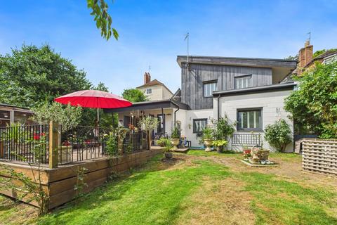 3 bedroom detached house for sale, Henwick Road, Worcester, Worcestershire, WR2
