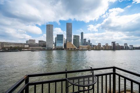 2 bedroom flat to rent, Rotherhithe Street, Canada Water, London, SE16