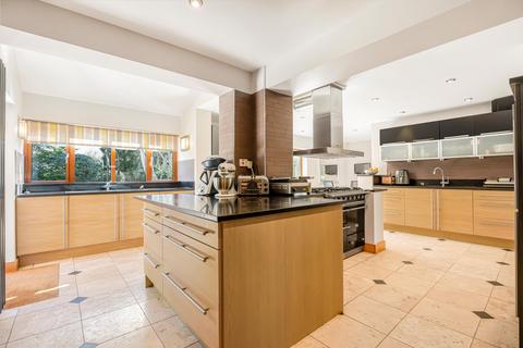 5 bedroom detached house for sale, Rotherfield Road, Henley-on-Thames, Oxfordshire, RG9