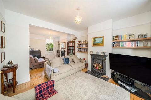 14 Furzefield Road, London, SE3 8TX