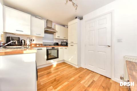 74 The Rowans, Robin Hood, Wakefield, WF3 3FA
