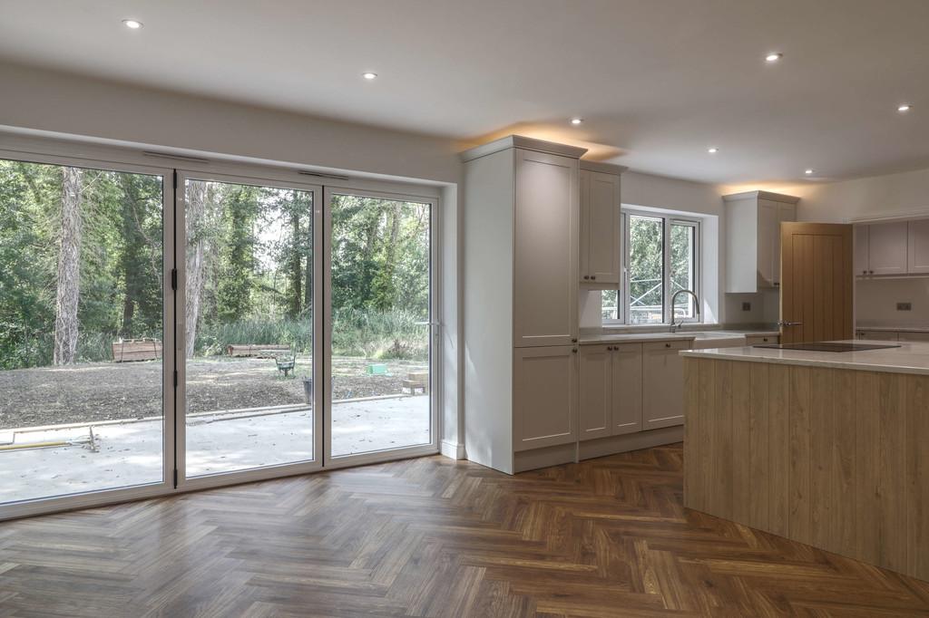 Plot 1 Kitchen - 1