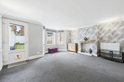 3 bedroom flat for sale, East Cliff, Folkestone
