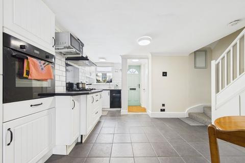 3 bedroom flat for sale, East Cliff, Folkestone