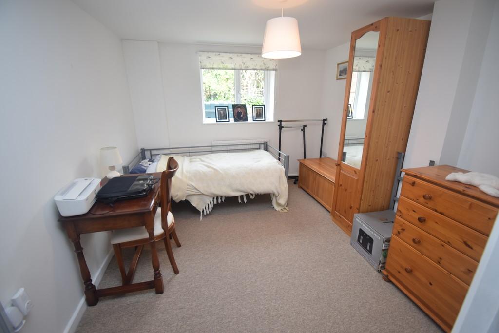 Bed 3