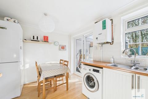 2 bedroom townhouse for sale, Christchurch Road, Hucknall