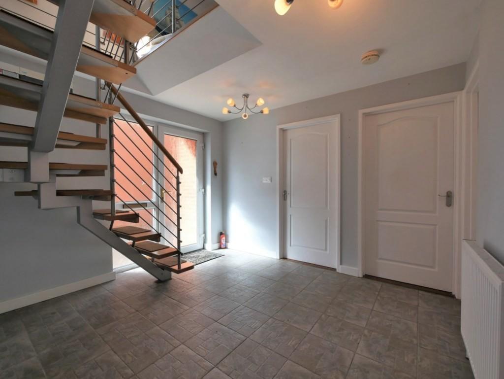 Entrance reception