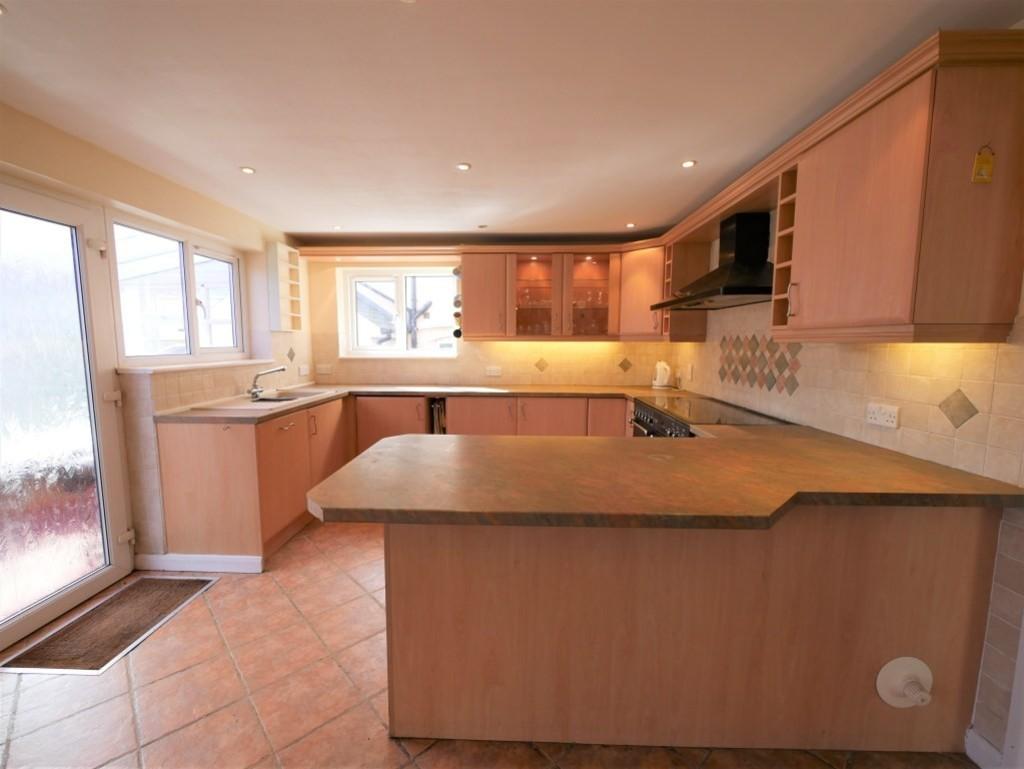 Kitchen2