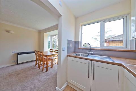 1 bedroom apartment for sale, Maple Court, Pinner HA5