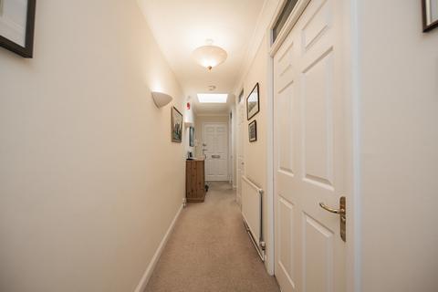 1 bedroom retirement property for sale, Pennington Road, Southborough