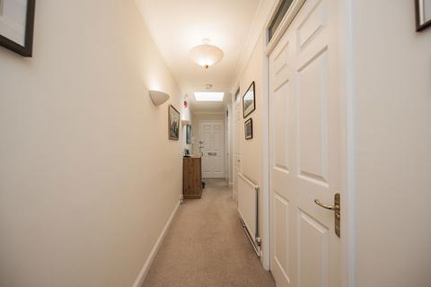 1 bedroom flat for sale, Pennington Road, Southborough