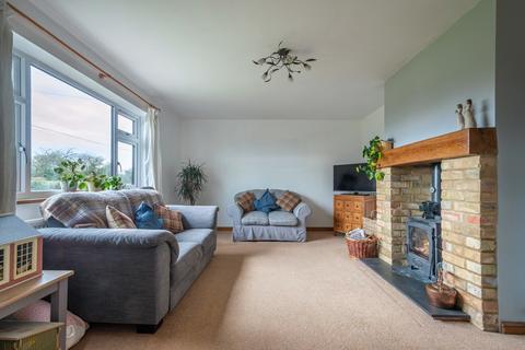 3 bedroom detached bungalow for sale, Newmarket CB8