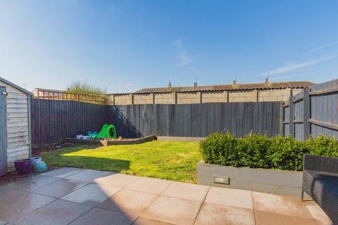 3 bedroom semi-detached house for sale, Chimney Crescent, Wellingborough NN9