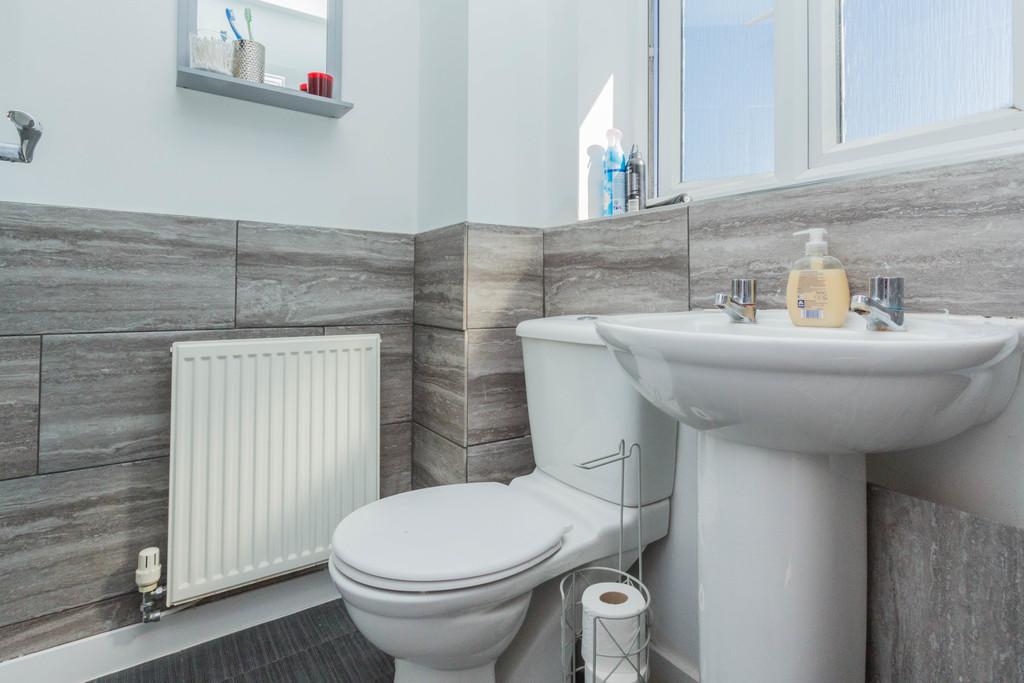 En Suite Shower Room