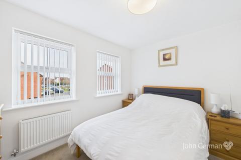 31 Wakelin Way, Lichfield, WS13 6UG