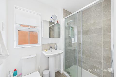 31 Wakelin Way, Lichfield, WS13 6UG