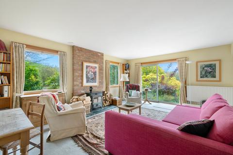 4 bedroom detached bungalow for sale, Kingswood, Stanford Bridge