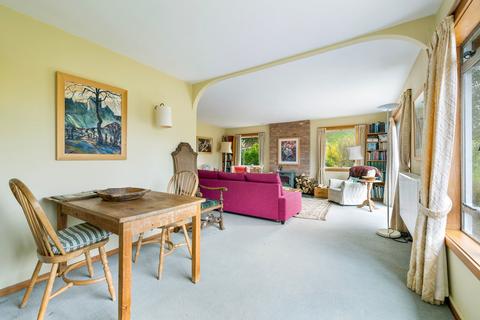 4 bedroom detached bungalow for sale, Kingswood, Stanford Bridge