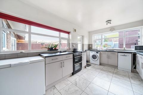 undefined, The Bungalows, Shelsley Beauchamp