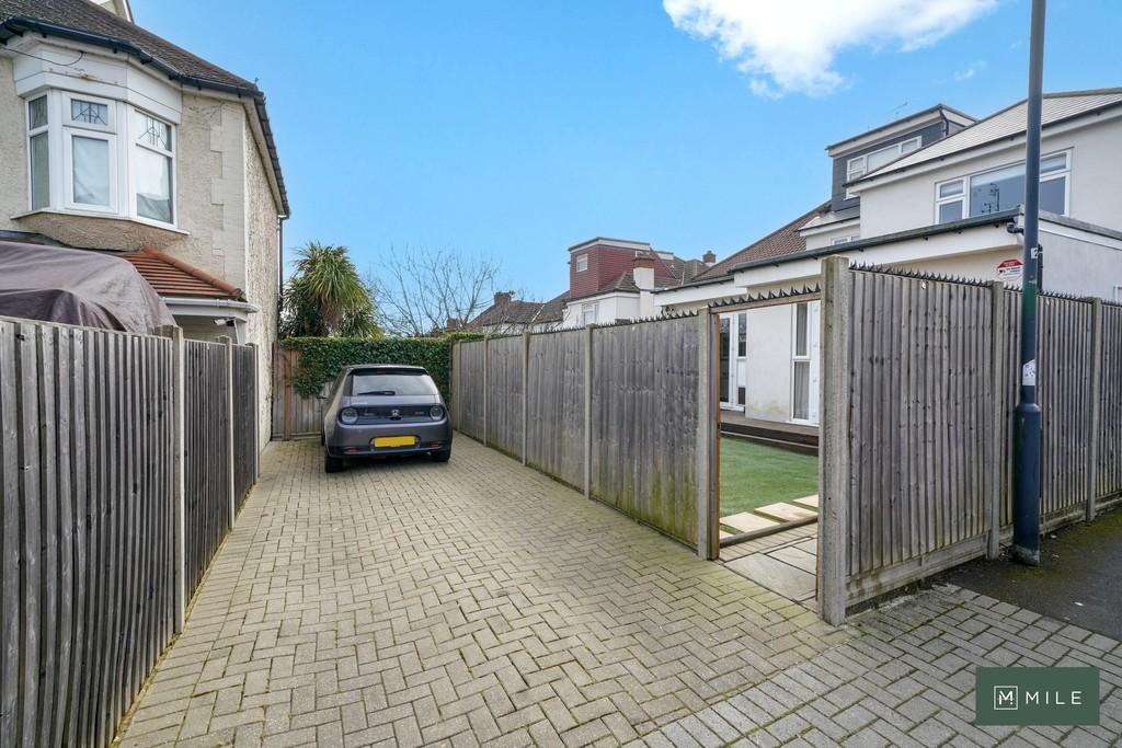 Flat 2, 167 Dudden Hill Lane - E7o NJWUxwkhr EBe X5 T1