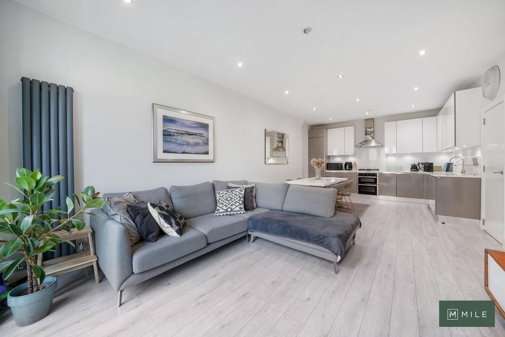 Flat 2, 167 Dudden Hill Lane - bwc M4 NRMTDDDuei Wy Ef