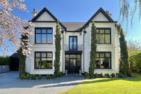 4 bedroom detached house for sale, Grovewood Road, Doncaster DN10