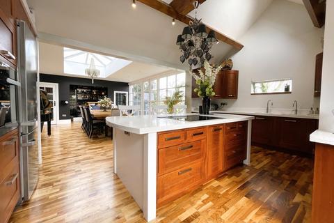 4 bedroom detached house for sale, Grovewood Road, Doncaster DN10