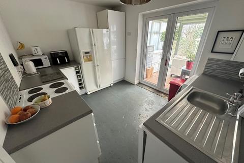 3 bedroom semi-detached house for sale, Brandreth Avenue, Dunstable LU5