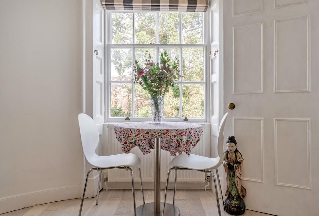 Feature Dining Table