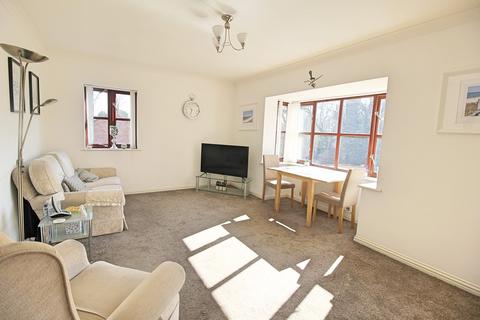 2 bedroom maisonette for sale, Honeywell Close, Oadby