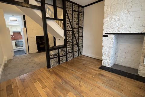 2 bedroom townhouse to rent, New Exeter Street, Chudleigh