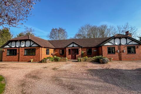 undefined, Scotter Common, Gainsborough, Lincolnshire, DN21