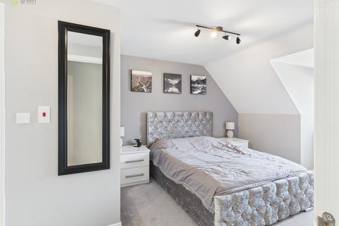 8 Carter Close, Tamworth, B79 8UE
