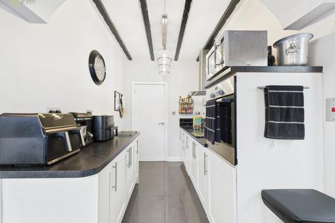 69 Eachelhurst Road, Birmingham, B24 0QA