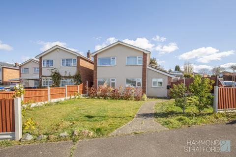 4 bedroom detached house for sale, Leng Crescent, Eaton