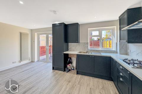 7 Chestnut Way, Tiptree, Colchester, CO5 0NX