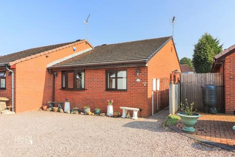 2 bedroom semi-detached bungalow for sale, Sycamore Road, Kingsbury