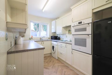 2 bedroom semi-detached bungalow for sale, Sycamore Road, Kingsbury