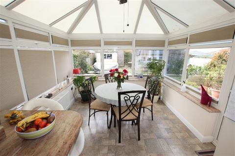 2 bedroom detached bungalow for sale, Nansen Road, Clacton on Sea