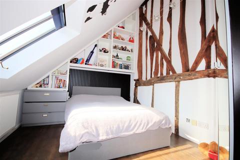 4 bedroom detached house for sale, Park Road, Toddington, Dunstable