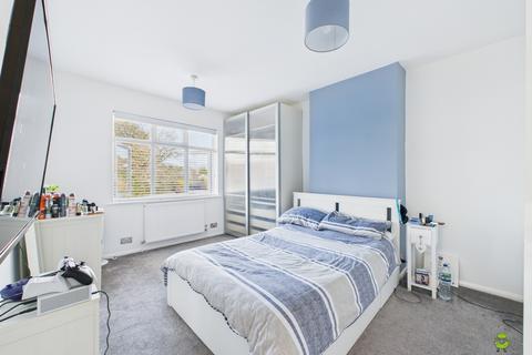 10 Harvel Crescent, London, SE2 0PW