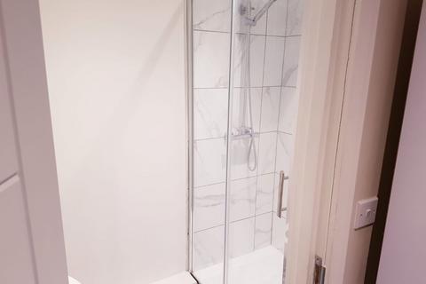 1 bedroom in a house share to rent, Harrow HA1