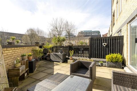 2 bedroom maisonette for sale, Hooper Street, London, E1