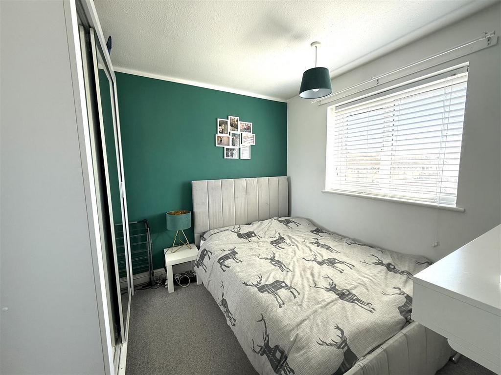 37 campbell bed 1.jpeg