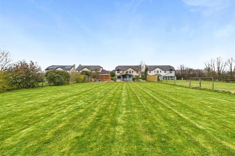 9 Aish Park, Shebbear, Beaworthy, EX21 5QL