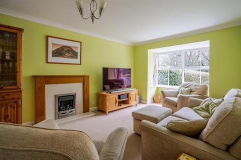 5 bedroom detached house for sale, Langdale Drive, Ascot